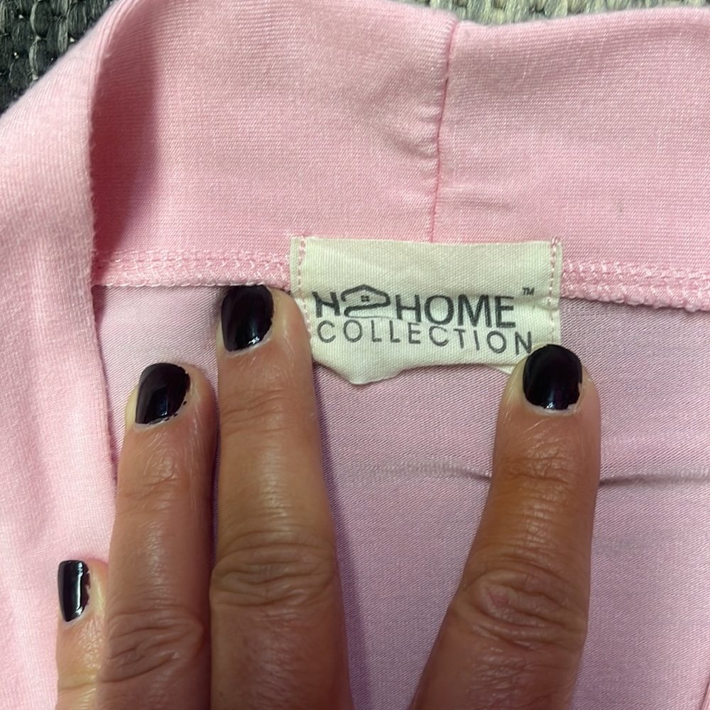 Home Collection S/M Lightweight Pink Robe - Picture 2 of 3